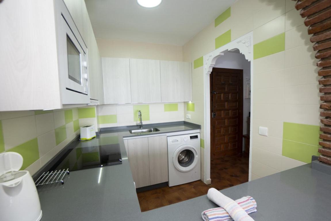 Palmeras 72 Menyber Nerja Εξωτερικό φωτογραφία