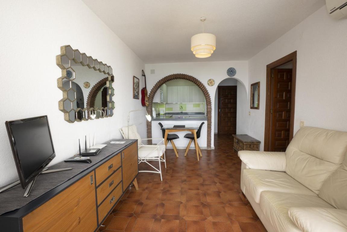Palmeras 72 Menyber Nerja Εξωτερικό φωτογραφία