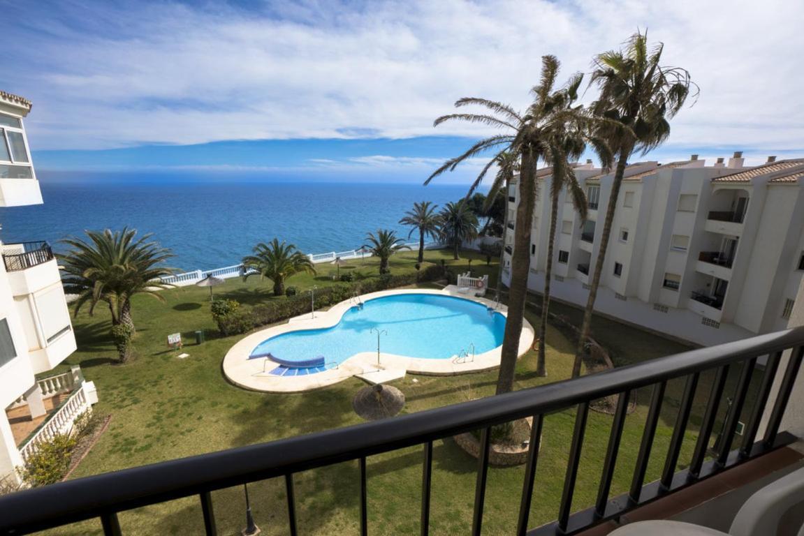 Palmeras 72 Menyber Nerja Εξωτερικό φωτογραφία